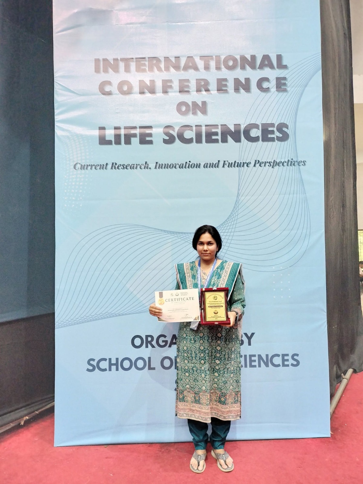 Fahmida Anika Khan Wins Best Poster Award at International Conference on Life Sciences